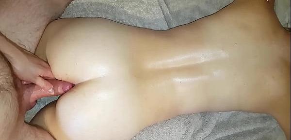  Assjob during a massage - premature cumshot in ass